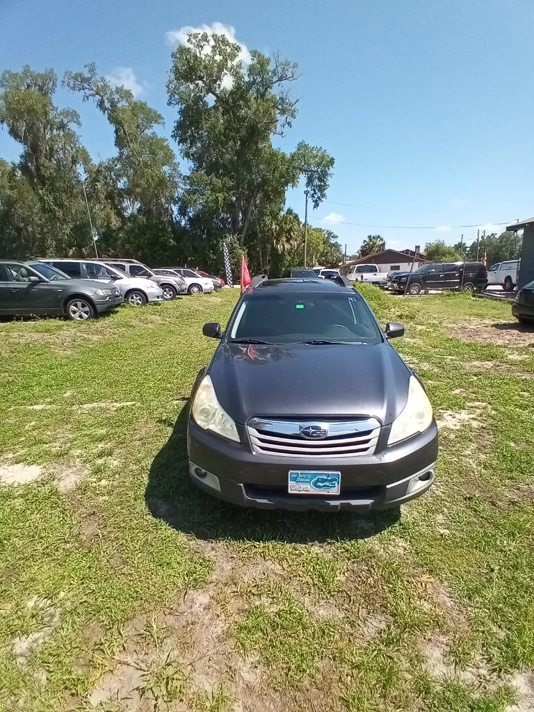 2011 Subaru Outback I Premium's photo