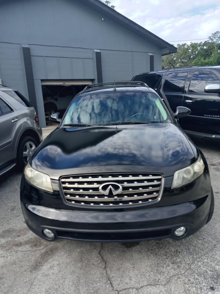 2005 INFINITI FX 35's photo