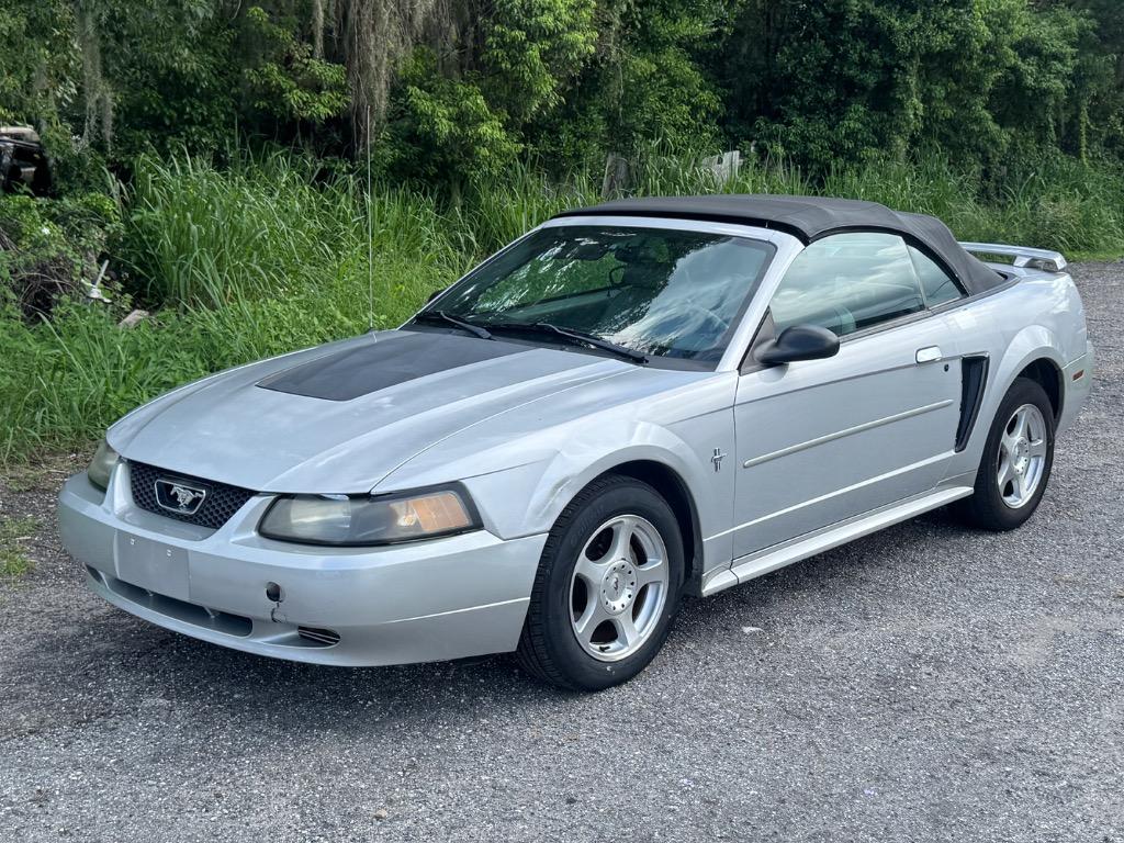 2003 Ford Mustang's photo